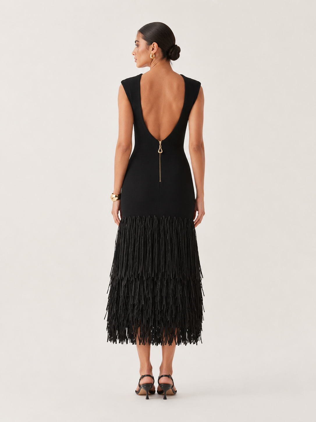 Solid Color Hem Fringe Knitted Halter Dress